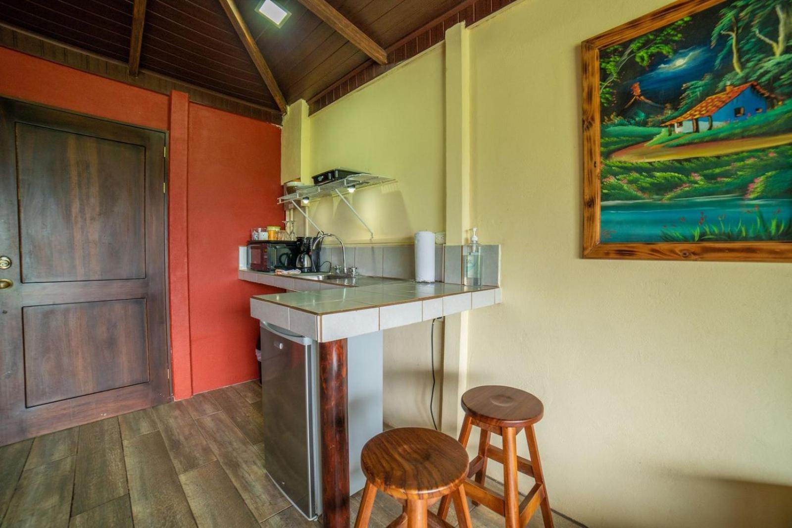 Paradise Arenal Volcano View Bed & Breakfast El Castillo