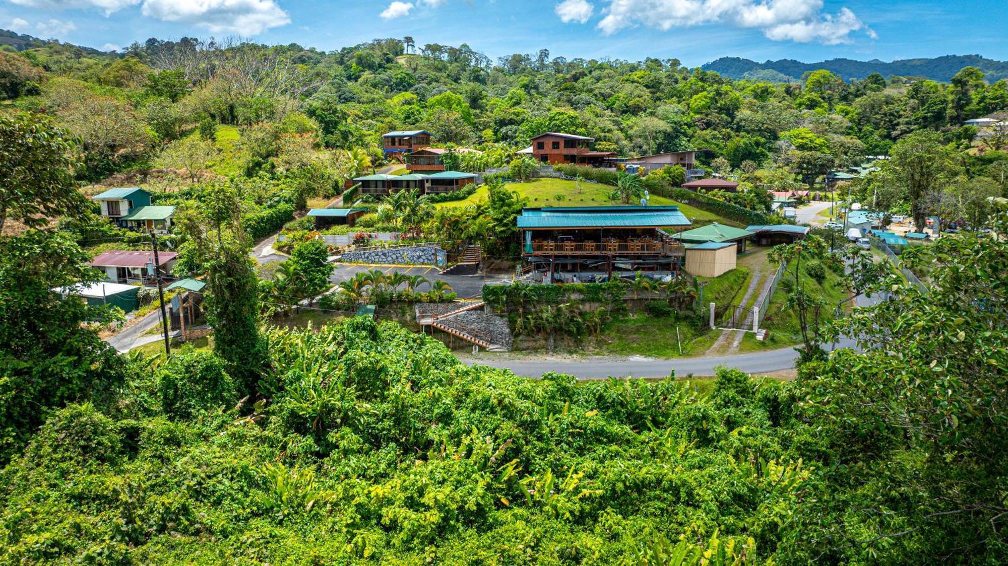 Paradise Arenal Volcano View Bed & Breakfast *